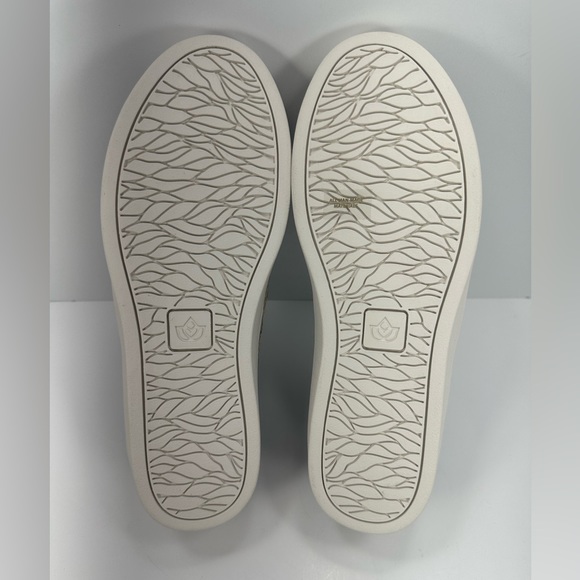 NEW Spenco Orthotic Canvas Sneakers
Espadrille Jute Stye Trim Malibu - Picture 7 of 9